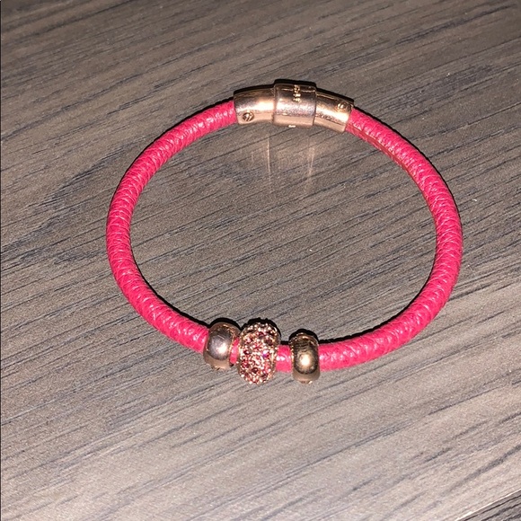 Stackable Henri Bendel Bracelets - Picture 4 of 4